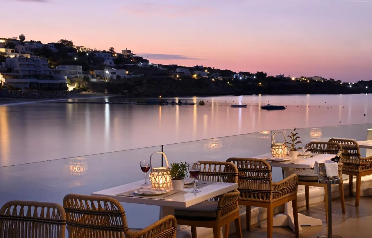 פלאטיס יאלוס Petinos Beach Hotel  פלאטיס יאלוס