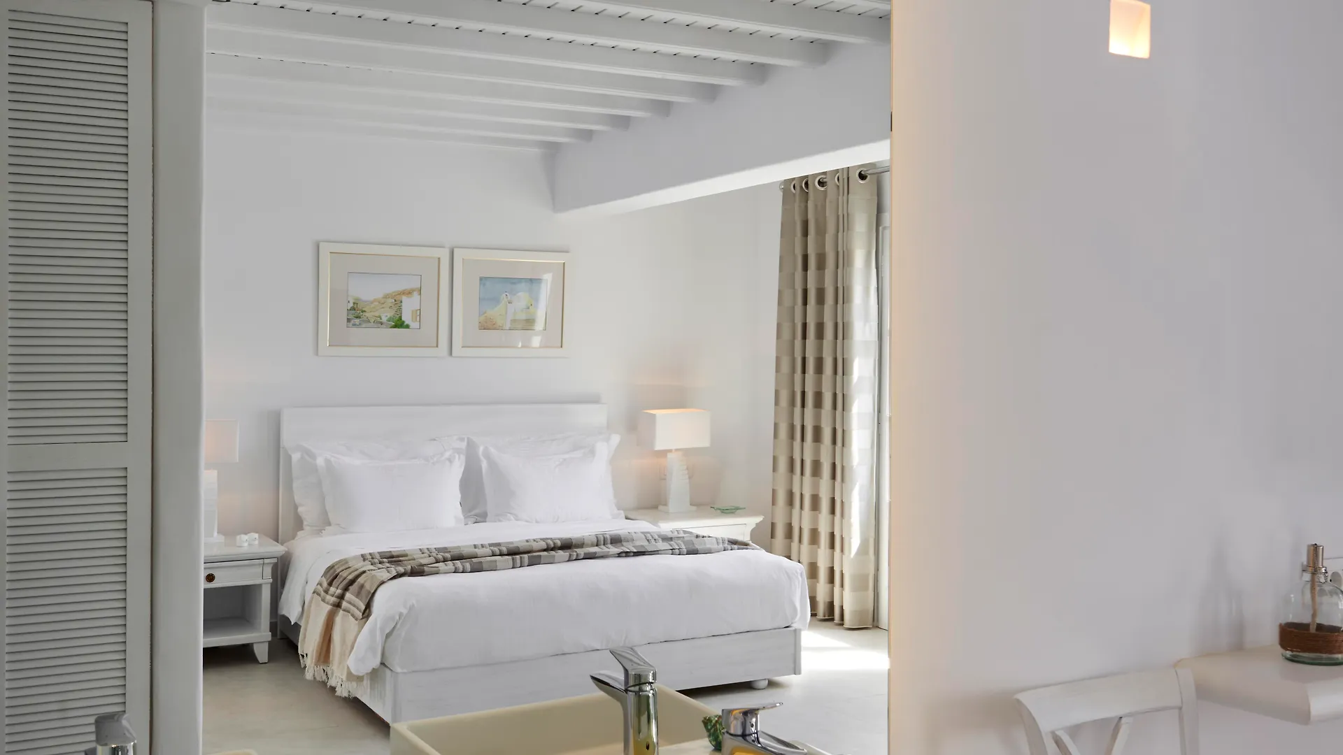 פלאטיס יאלוס Petinos Beach Hotel 4*, פלאטיס יאלוס יוון