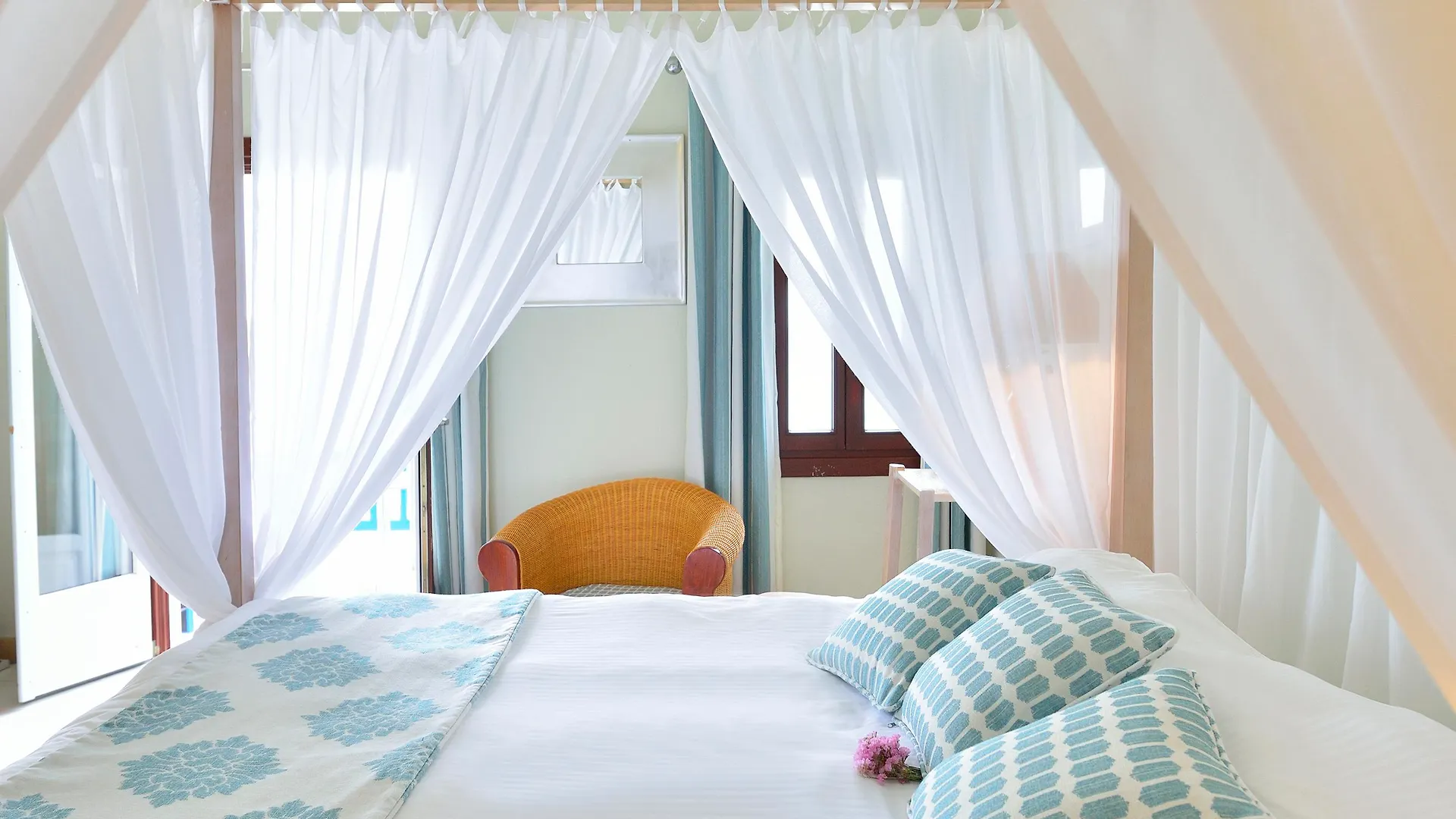 פלאטיס יאלוס Petinos Beach Hotel פלאטיס יאלוס