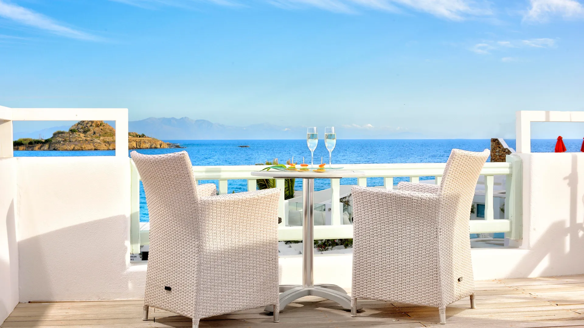 ****  פלאטיס יאלוס Petinos Beach Hotel יוון