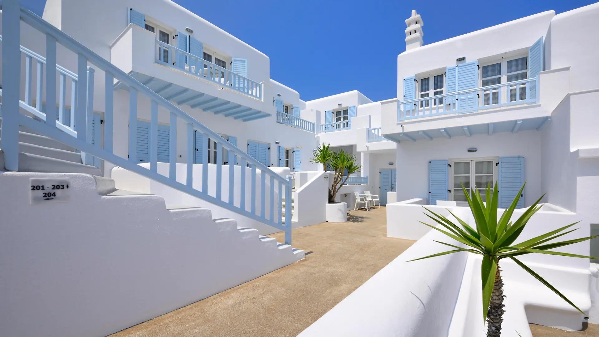 ****  פלאטיס יאלוס Petinos Beach Hotel יוון