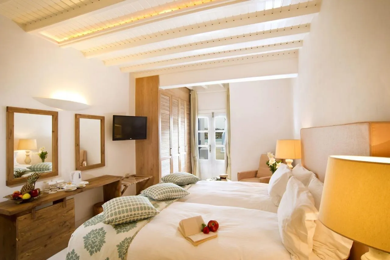 פלאטיס יאלוס Petinos Beach Hotel יוון