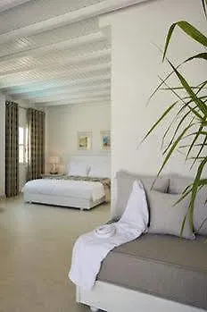 פלאטיס יאלוס Petinos Beach Hotel