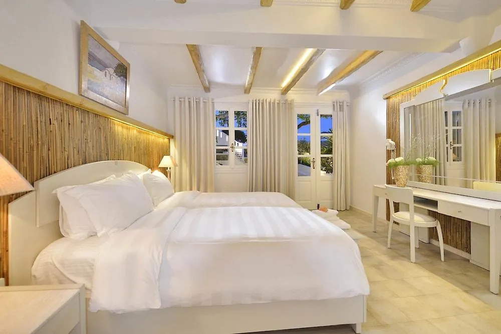Petinos Beach Hotel Platísz Jalósz